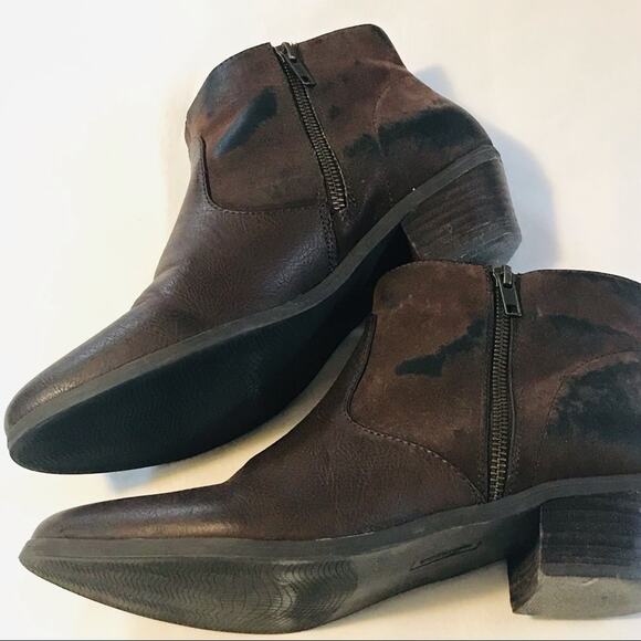 Bass Chocolate Brown Booties - Picture 6 of 7